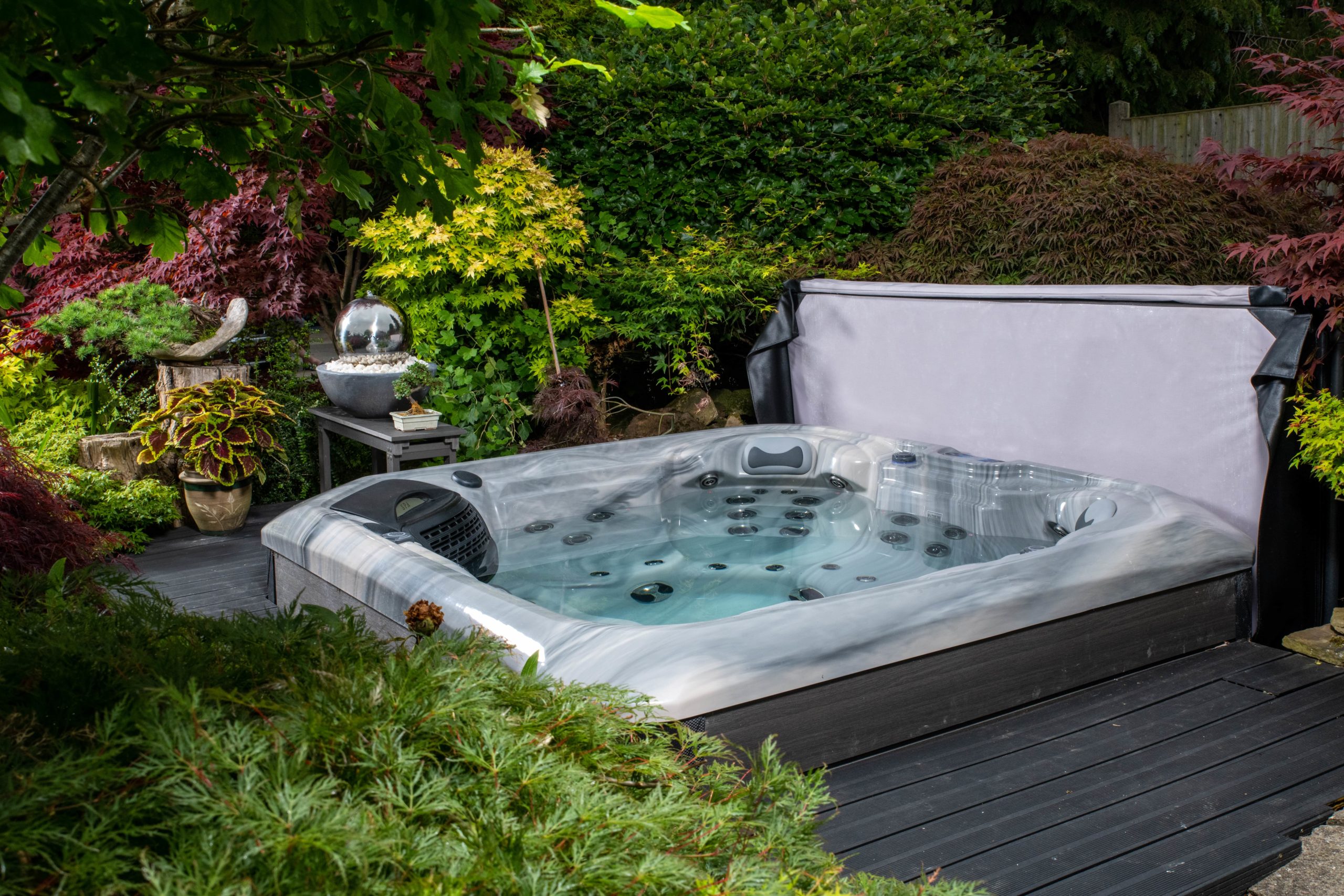 6 Person Hot Tubs for Sale