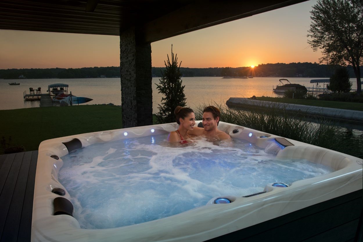 what temperature should i leave my hot tub on overnight