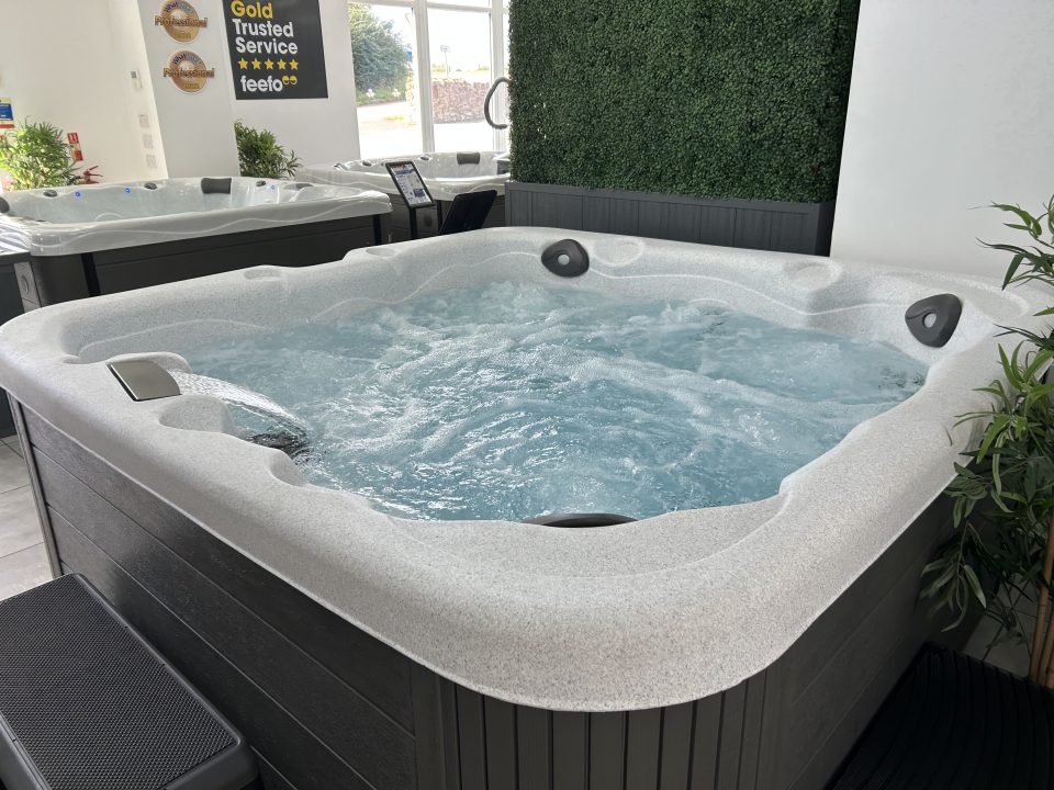 Grizzly Bear Hot Tubs showroom display